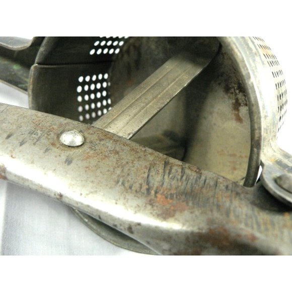 Potato Ricer Juicer Hand Press Masher Metal Primitive Vintage - Picture 9 of 12